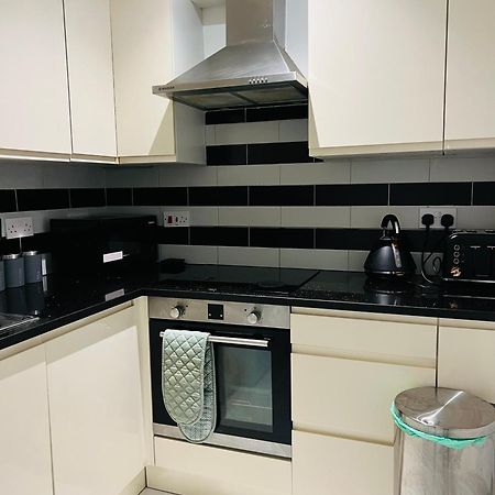 "Spacious Family, Friendly" 1 Bedroom In Kings Cross, St Pancras!!!118A London Exterior photo