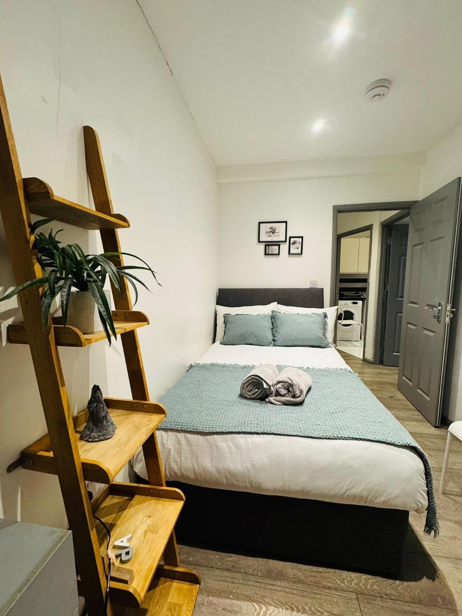 "Spacious Family, Friendly" 1 Bedroom In Kings Cross, St Pancras!!!118A London Exterior photo