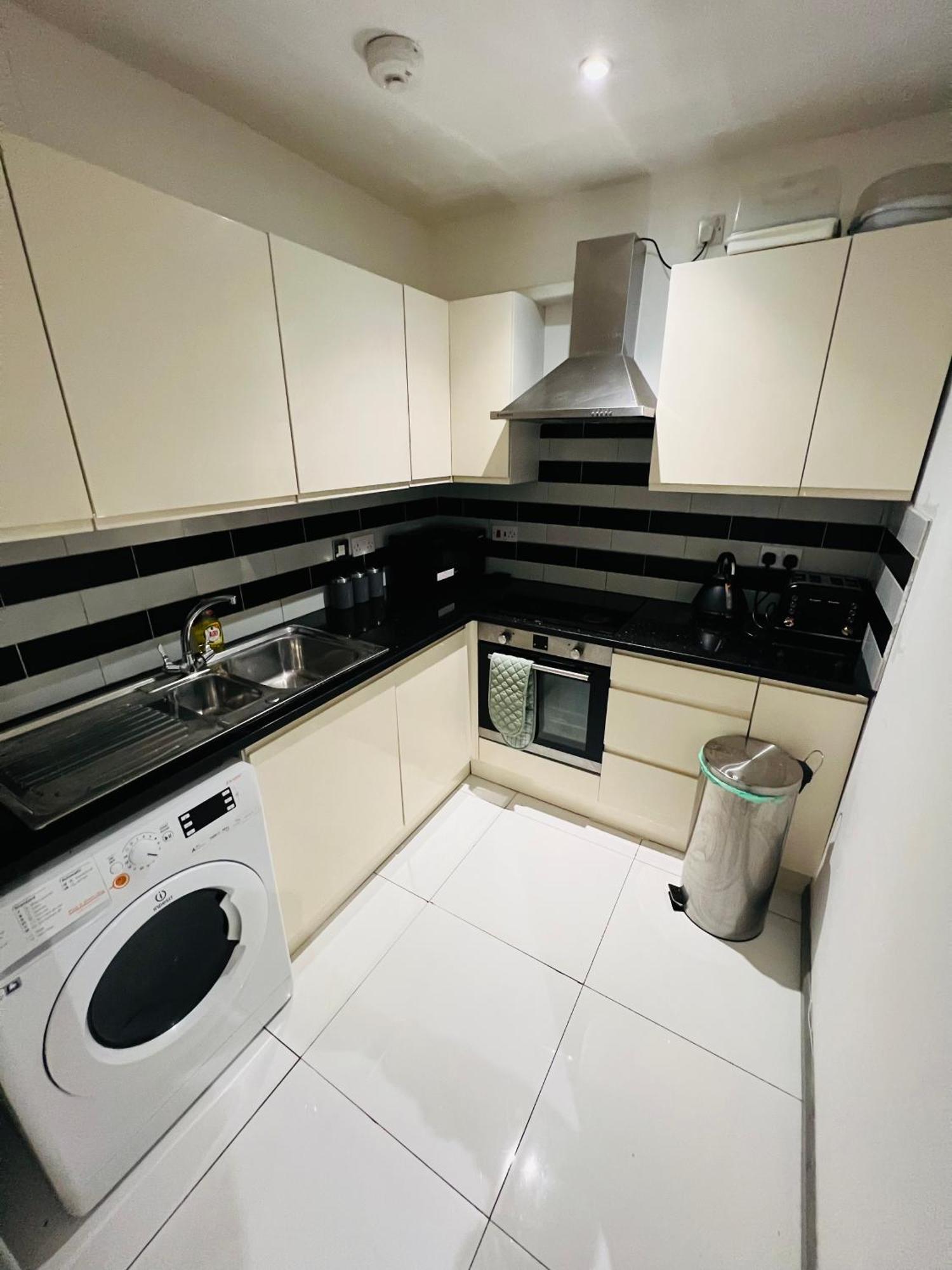"Spacious Family, Friendly" 1 Bedroom In Kings Cross, St Pancras!!!118A London Exterior photo